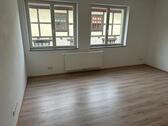 Foto - Großzügige 6-Zimmer Wohnung - 160qm + Stellplatz