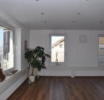 Helle 64m² Gewerbeeinheit im Ortskern von Hutthurm ab April 2026