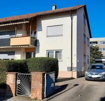 DHH in Gerlingen zu verkaufen - 880.000,00&nbsp;EUR Kaufpreis, ca.&nbsp; 210,00&nbsp;m&sup2; in Gerlingen (PLZ: 70839)