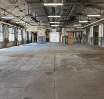 Halle 870m2 zu vermieten - 1.650,00&nbsp;EUR Kaltmiete, ca.&nbsp; 2,00&nbsp;m&sup2; in Suhl (PLZ: 98529) Aue 1