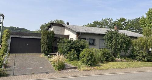 Foto - Mehrgenerationenhaus mit Werkstatt und Garten