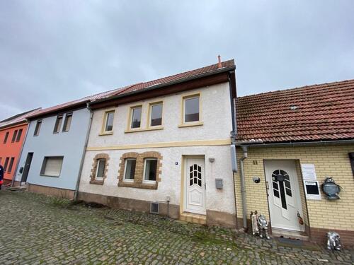 Foto - Einfamilienhaus Kelbra - 80.000,00&nbsp;EUR Kaufpreis, ca.&nbsp; 114,00&nbsp;m&sup2;