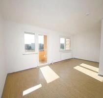 Schöne lichtdurchflutete 4-Raumwohnung mit Balkon - Eisleben (Lutherstadt)
