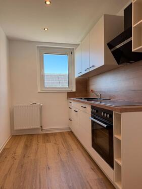 Foto - 3 Zimmer 60 qm Wohnung, Küche, Bad, Keller, KFZ-Stellplatz