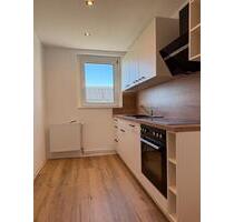 3 Zimmer 60 qm Wohnung, Küche, Bad, Keller, KFZ-Stellplatz - Calvörde Wegenstedt