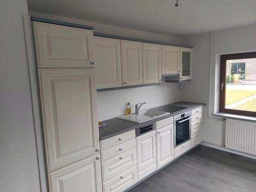 Foto - Haus mit großem Garten - 1.100,00 EUR Kaltmiete,