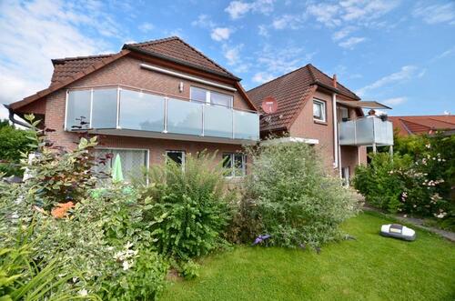 Foto - Lichtdurchflutete 3-Zimmer-Wohnung mit Südbalkon, EBK, Garage