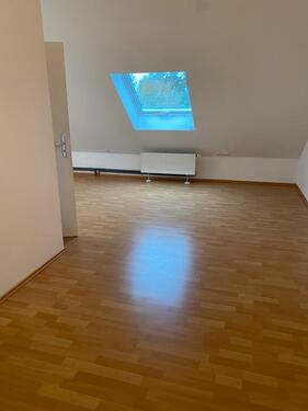 Foto - Dachgeschoßwohnung in Schwebheim zur Miete