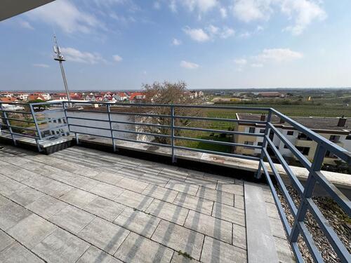 Foto - Neue Exklusives Penthouse mit großer Dachterrasse & Weinbergblick
