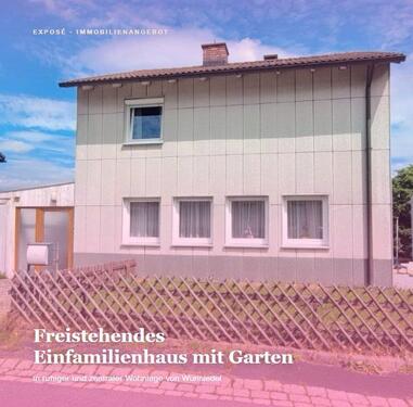 Foto - Freistehendes Einfamilienhaus mit Garten