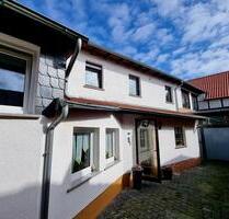 Einfamilienhaus mit ausbaufähiger Einliegerwohnung und praktische - Querfurt