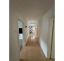 Helle 3-Zimmer-Wohnung in Top-Lage in Löhne