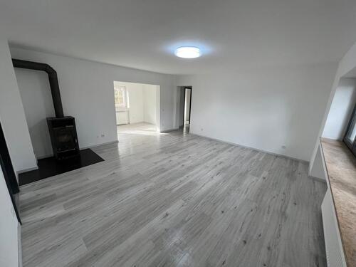 Foto - 4 Zimmer Einfamilienhaus in Hellenhahn-Schellenberg