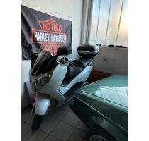 Stellplatz Garage Halle überwintern - Eislingen (Fils)