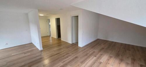 Foto - 3Zi. Wohnung 80qm ab sofort zu vermieten