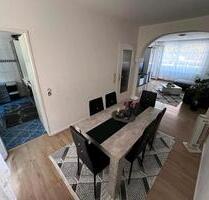 Modernisierte 4-Zimmer-Erdgeschosswohnung mit Terrasse - Stade Bützfleth