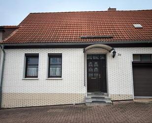 Haus mit Garage Keller Zentrum Kita - Hettstedt