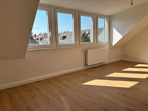 Foto - Wunderschöne, umfassend sanierte DG-Wohnung in Mörsenbroich