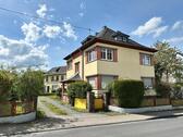 Foto - Freistehendes Einfamilienhaus mit Garten und Hinterhaus - Privat