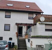 Ein- bis Zwei Familienhaus - 150.000,00 EUR Kaufpreis, in Schwallungen (PLZ: 98590)