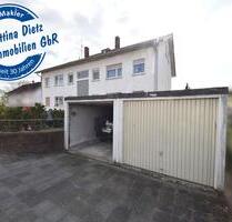DIETZ: Sanierte 2-Zimmer-Wohnung im Dachgeschoss eines 6-Familienhauses! Optionale Garage! - Babenhausen