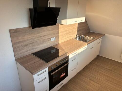 Foto - Moderne 4 Zimmer Wohnung frisch saniert