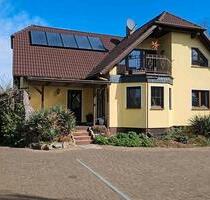 Großzügiges Einfamilienhaus mit sep. Einliegerwohnung in Seenähe - Lohsa