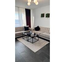 Wunderschöne möblierte Wohnung - 750,00&nbsp;EUR Kaltmiete, ca.&nbsp; 80,00&nbsp;m&sup2; in Berlin (PLZ: 12351) Neukölln