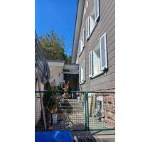 Doppelhaushälfte mit Doppelgarage in LörrachHauingen Doppelhaushälfte mit Doppelgarage in LörrachHauingen