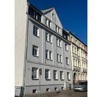 Dachgeschosswohnung in Stendal-Nord mit Balkon & Stellplatz