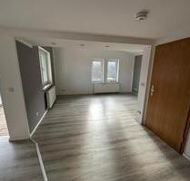 Helle 3-Raum-Wohnung mit Balkon und Stellplatz in ruhiger Lage von Stadtilm - Arnstadt