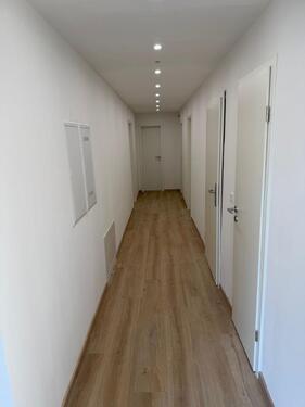Foto - 3 Zimmer Wohung mit Garten - 1.300,00&nbsp;EUR Kaltmiete, ca.&nbsp; 105,00&nbsp;m&sup2;