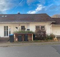 Großes Mehrgenerationenhaus mit 800qm Grundstück und Spabereich - Hausen
