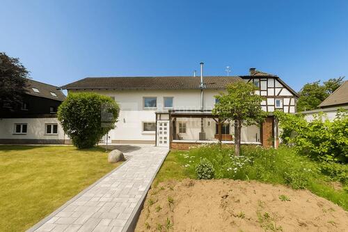 Foto - Einziehen und Wohlfühlen – Modernisiertes Haus zur Miete!