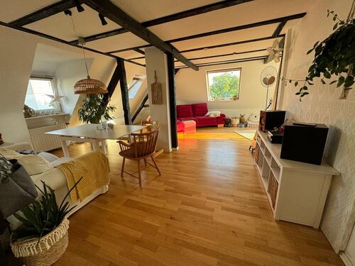 Foto - Charmante DG-Wohnung mit EKB, Garten - mitten in Hannover