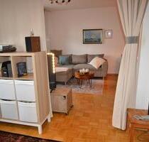 2 Zimmerwohnung m. Terrasse, Einbauküche in Köln-Lindenthal