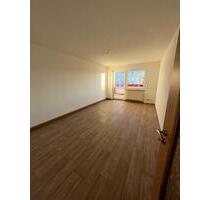 Wunderschöne 3-RW mit Einbauküche - Weida