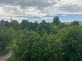 Foto - 2- Raum mit Küche und Balkon - 270,00 EUR Kaltmiete,