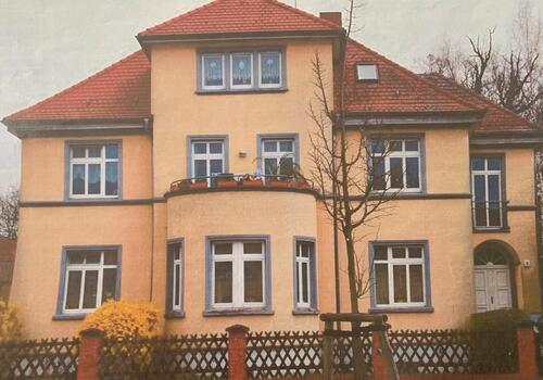 Foto - 4-Zimmer-Wohnung mit 132 m² Wohnfläche ab sofort zu vermieten.