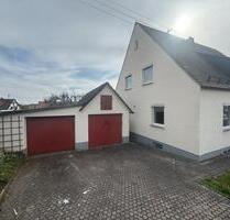 Charmantes Einfamilienhaus mit viel Potenzial - Wemding