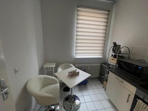 Foto - Untermiete 1 Zimmer Wohnung - 1.100,00&nbsp;EUR Kaltmiete, ca.&nbsp; 15,00&nbsp;m&sup2;