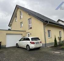 2 Zi. Dachgeschosswohnung zur Miete in Bielefeld-Jöllenbeck - Holzmann Immobilien