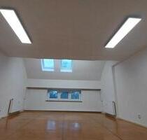 Büroraum in Werneuchen - 350,00&nbsp;EUR Kaltmiete, ca.&nbsp; 30,00&nbsp;m&sup2; in Ahrensfelde (PLZ: 16356)