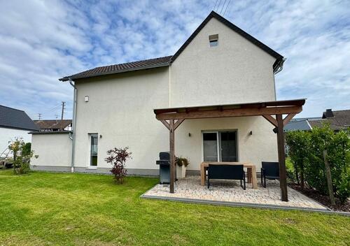 Foto - Einfamilienhaus auf Hofanlage, 140qm, Garten Stellplatz zur Miete