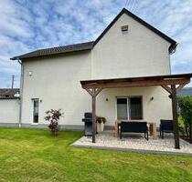 Einfamilienhaus auf Hofanlage, 140qm, Garten Stellplatz zur Miete - Bad Münstereifel