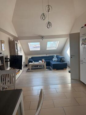 Foto - 3 Zimmer Dachgeschoßwohnung zur Miete in Gernsheim