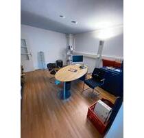 Büro zur Untermiete – ca. 20 m² – 450 € warm – mit Balkonzugang - Heidelberg Boxberg