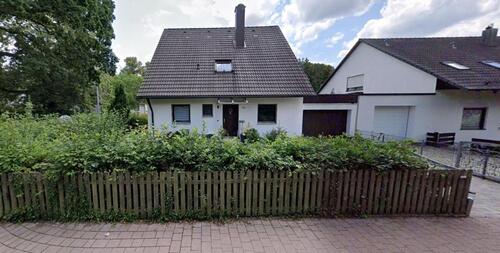 Foto - Einfamilienhaus mit viel Platz und Garten im Feucht Moosbach