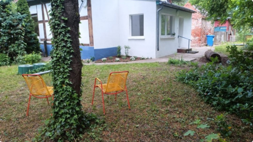 Foto - 65qm Wohnung 2,5 Zi, eigener kl. Garten, renoviert, Ofenheizung