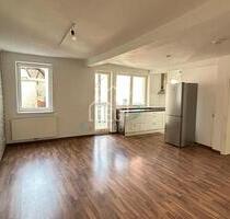 Charmante 3-Zimmer Altbauwohnung im Zentrum von Schwäbisch Hall mit Balkon